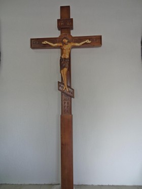 Крест на могилу из лиственницы