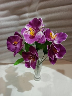 Букет орхидея